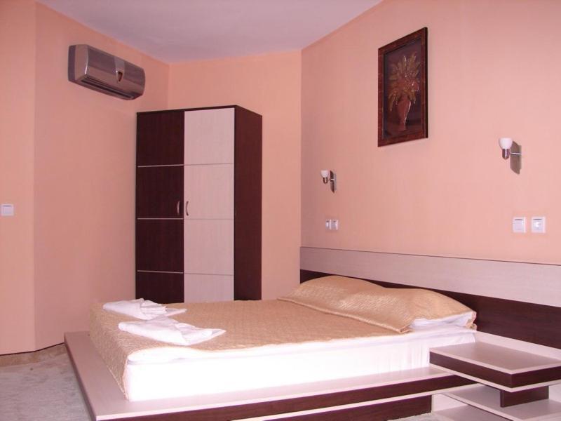 Hotel Amfibia Πριμόρσκο Δωμάτιο φωτογραφία